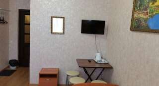 Гостиница Благовест Дивеево Двухместный номер с 2 отдельными кроватями и общей ванной комнатой-1